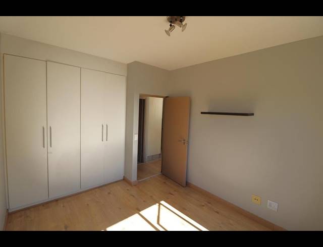 1 BEDROOM APARTMENT FOR SALE IN LONEHILL